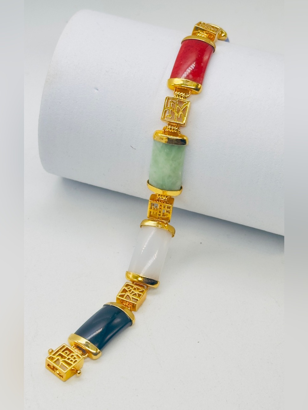 Vintage Multi Color Jade Jadeite Chinese Character Panel Link Bracelet Gold Tone
